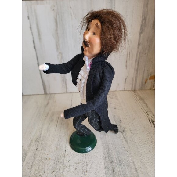 Byers Choice Victorian Butler dance mustache man caroler Xmas vintage - Picture 4 of 8